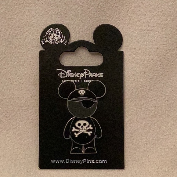 Disney Parks Mickey Mouse Trading Pin Pirate Earrings & Buttons Set of 5 - Picture 2 of 10